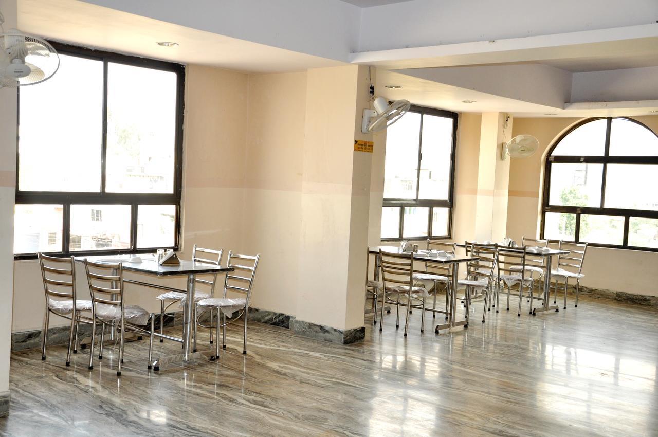 Hotel Kirti Plaza Chittorgarh Extérieur photo